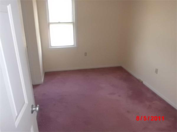 11 Vincent Road Attleboro, MA 02703 - Photo 6 of 12 Gallery Image 6