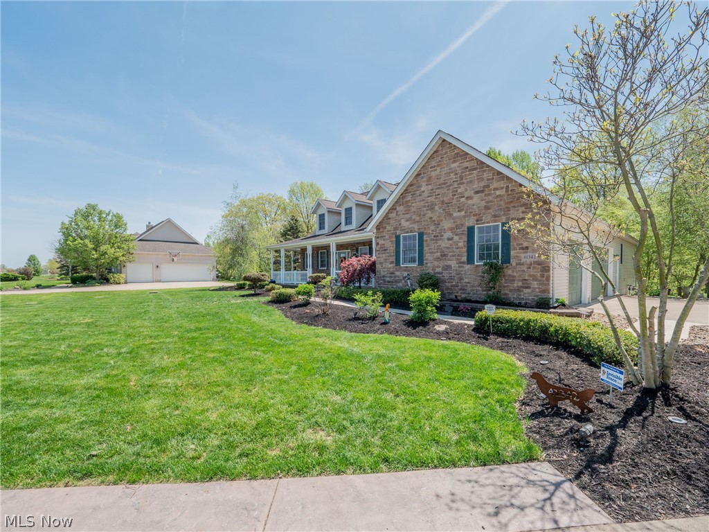 41342 Ravines Edge Way Lagrange, OH 44050 - Photo 2 of 35 Large spacious drive and driveway landing