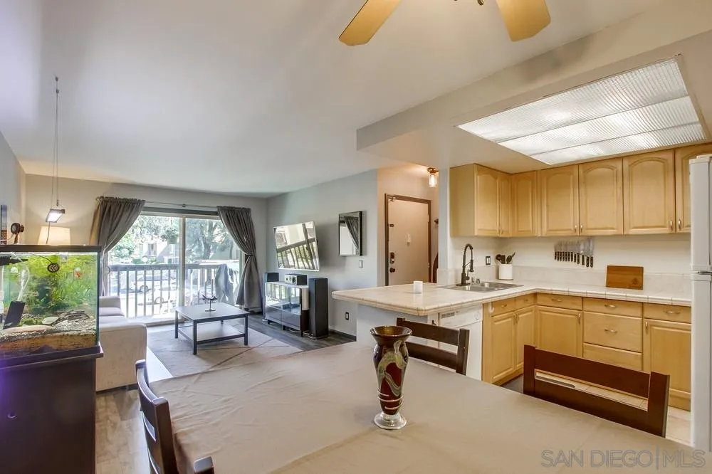 5974 Rancho Mission Road, Unit 258 San Diego, CA 92108 - Photo 9 of 25 Gallery Image 9