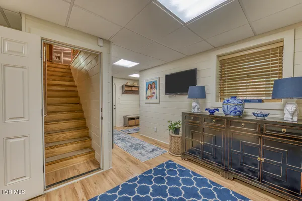 $950,000 | 128 Bankers Bend, Mountain City, TN 37683