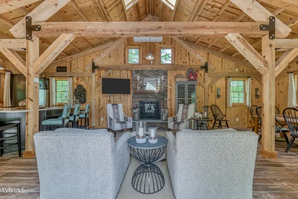 $950,000 | 128 Bankers Bend, Mountain City, TN 37683