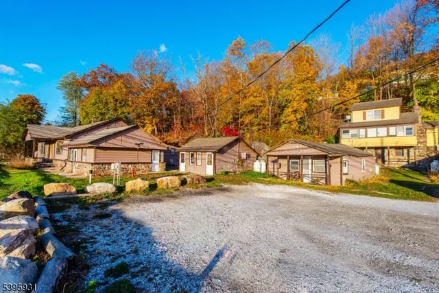 $2,100,000 | 148 Highway 181, Lake Hopatcong, NJ 07849