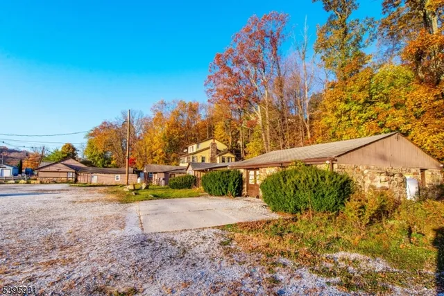 $2,100,000 | 148 Highway 181, Lake Hopatcong, NJ 07849