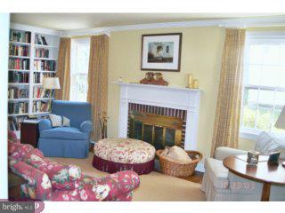 237 Whitemarsh Road Ardmore, PA 19003 - Photo 3 of 6