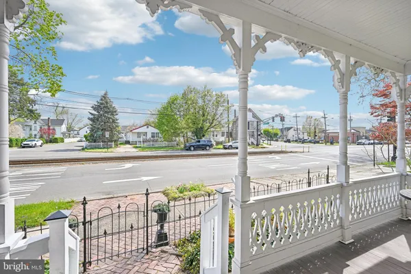 $346,000 | 203 West Broad Street, Burlington, NJ 08016