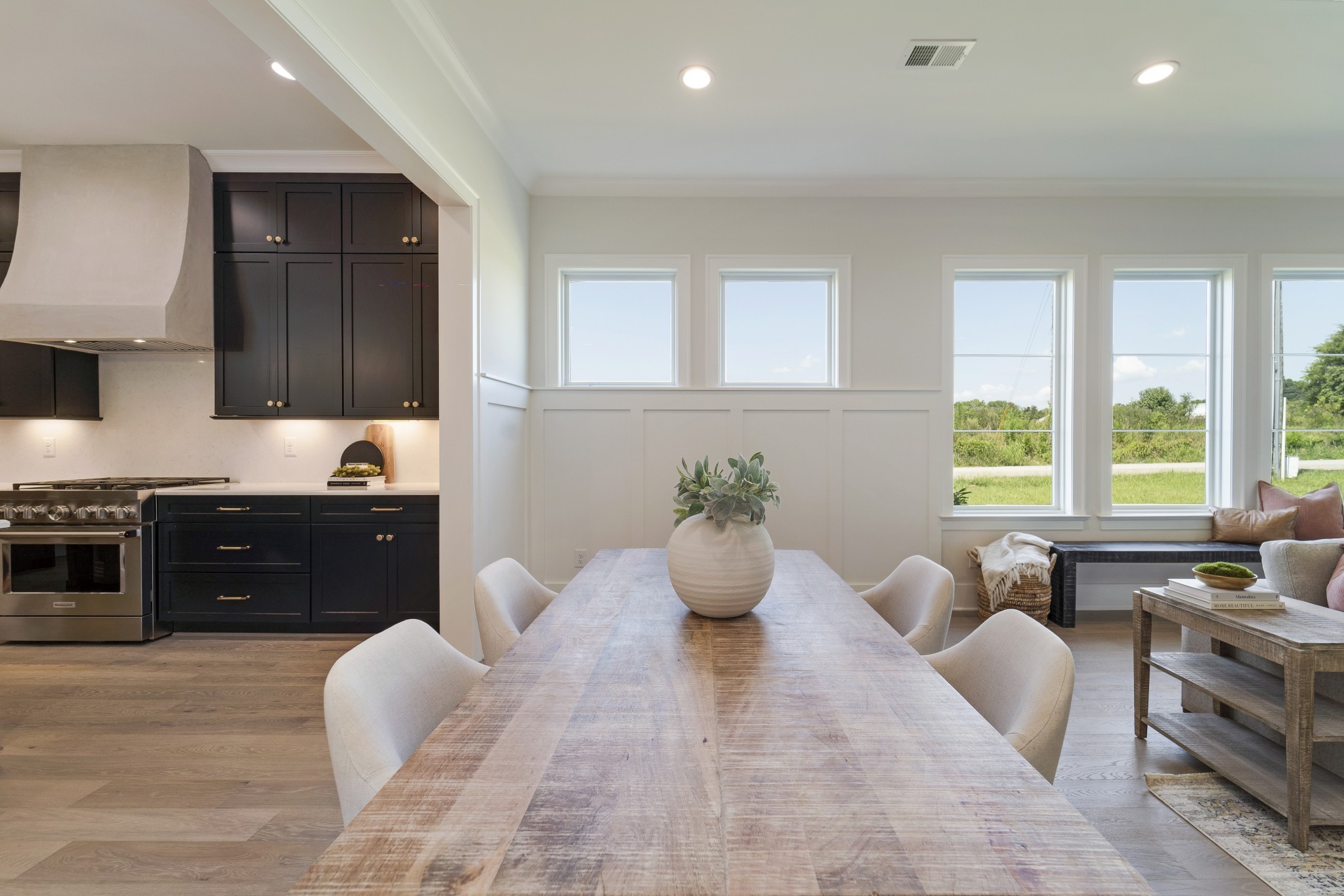2000 Landry Place Franklin, TN 37064 - Photo 18 of 58 a large kitchen with stainless steel appliances granite countertop a stove a sink and a granite counter tops