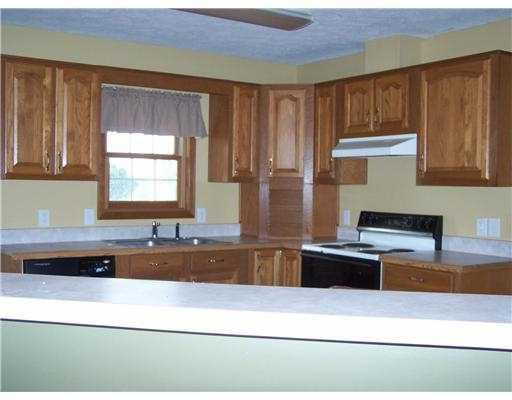 4951 Morton Stockbridge, MI 49285 - Photo 3 of 10 Photo 3