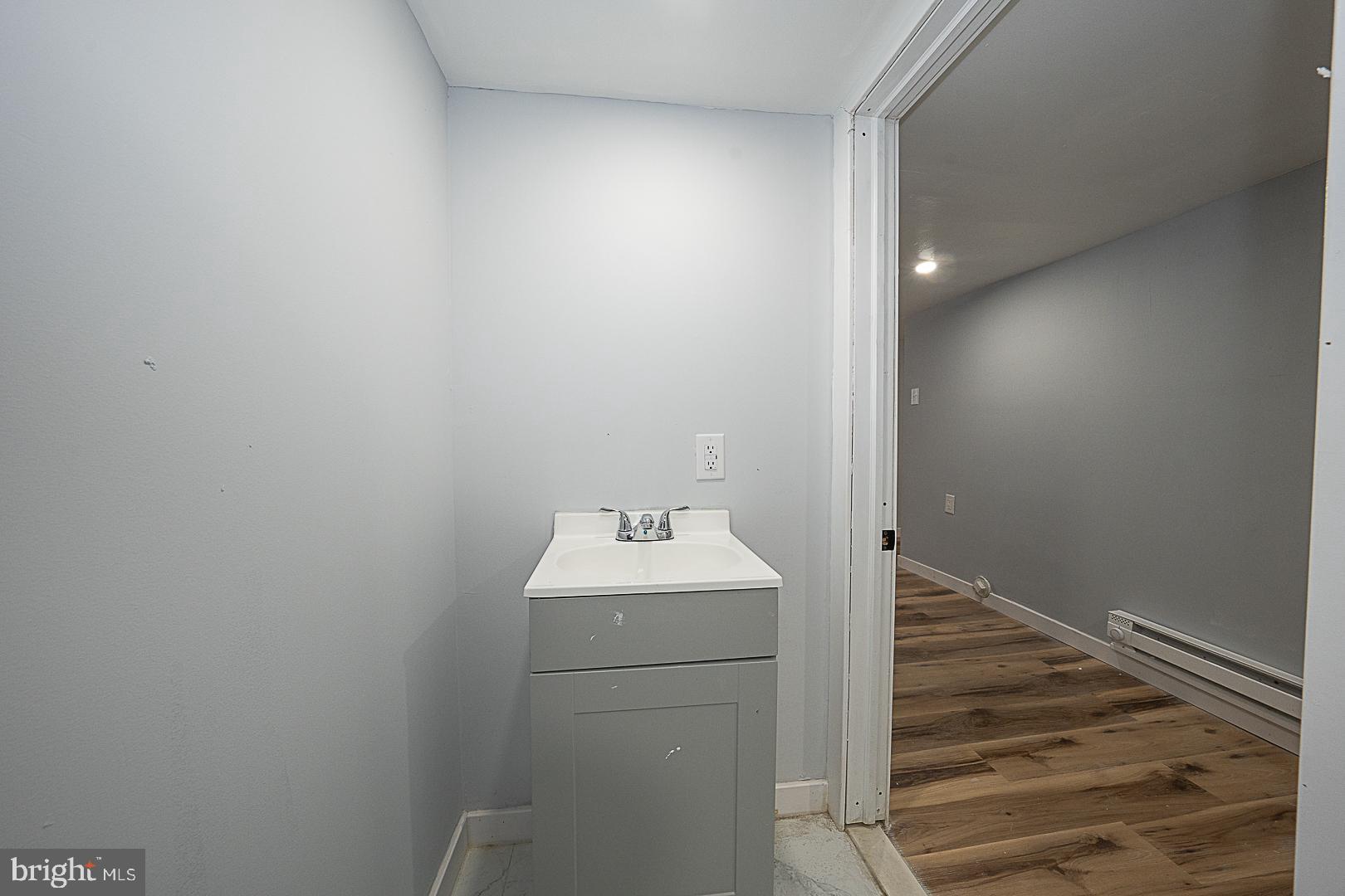 565 Chester Pike Prospect Park, PA 19076 - Photo 21 of 84
