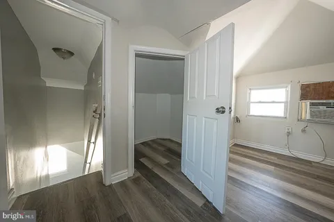 $539,900 | 565 Chester Pike, Prospect Park, PA 19076