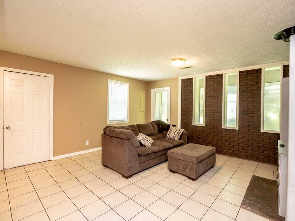 3111 Sweethome Road Chapmansboro, TN 37035 - Photo 5 of 23 Gallery Image 5