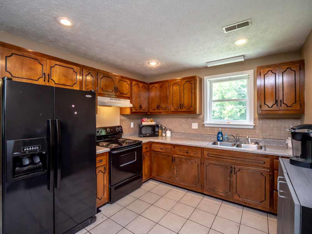 3111 Sweethome Road Chapmansboro, TN 37035 - Photo 7 of 23 Gallery Image 7