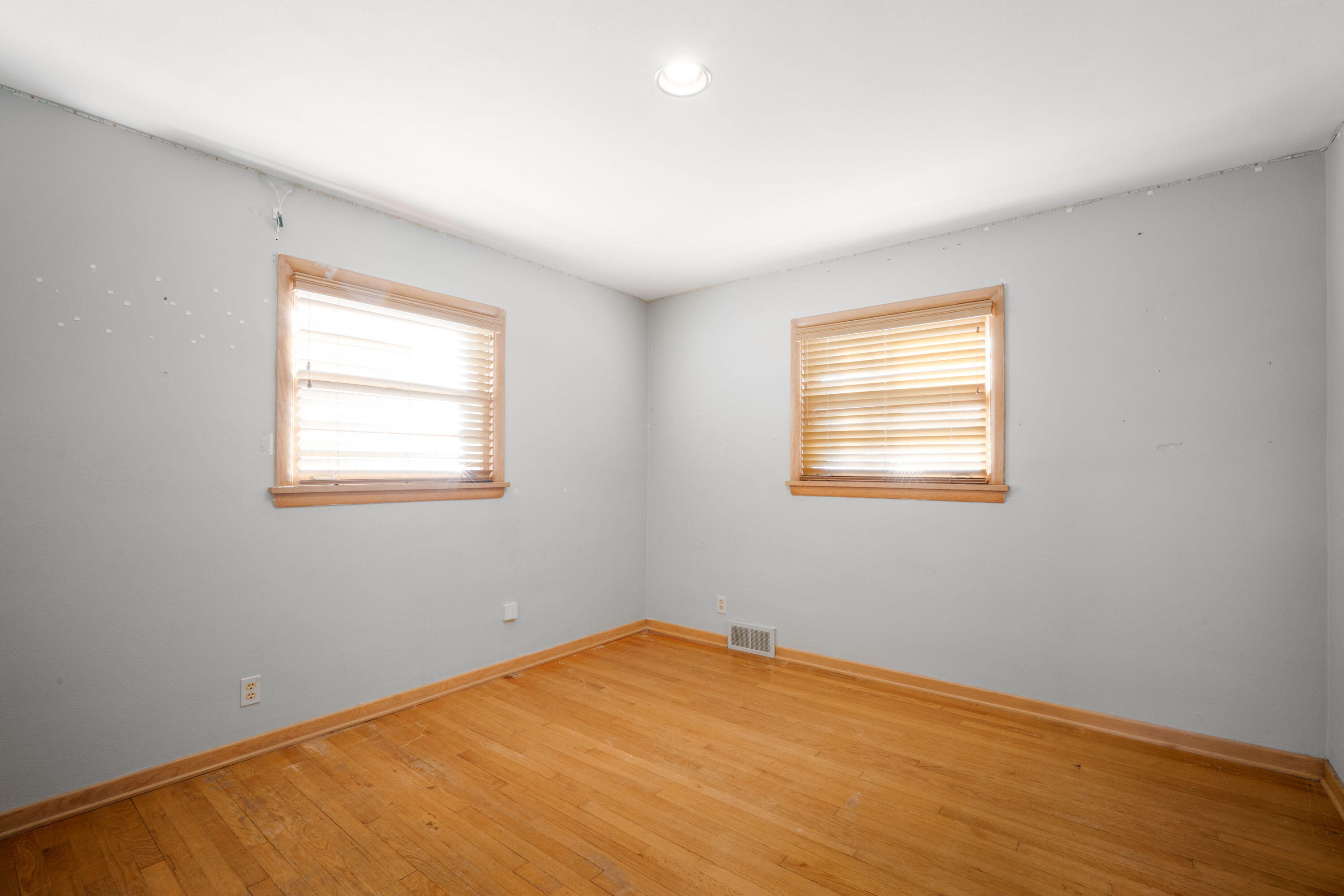 1603 22nd Street Kenosha, WI 53140 - Photo 12 of 30 11_imgDSC05275