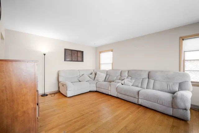 $299,000 | 1603 22nd Street, Kenosha, WI 53140