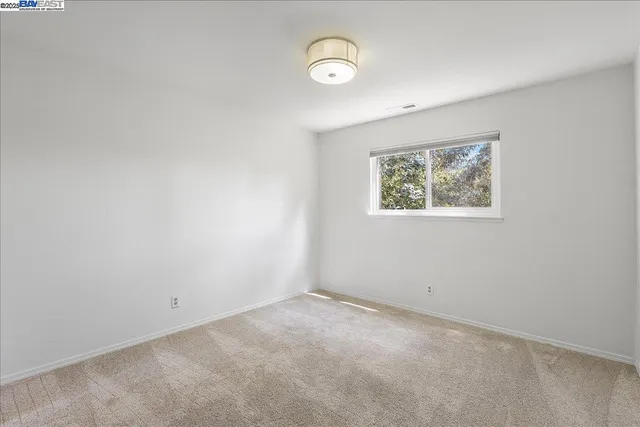 $3,900 | 4518 Mattis Court, Oakland, CA 94619