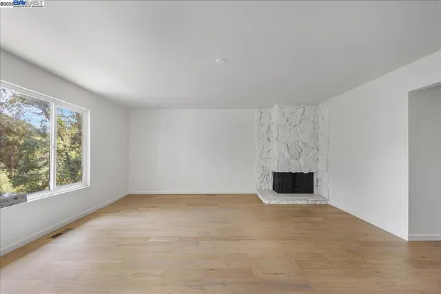$3,900 | 4518 Mattis Court, Oakland, CA 94619