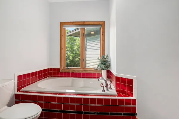 $575,000 | 6483 North 144th Avenue, Walkerville, MI 49459