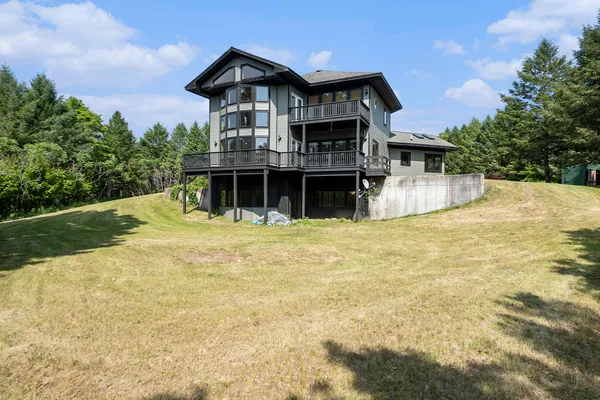 $575,000 | 6483 North 144th Avenue, Walkerville, MI 49459