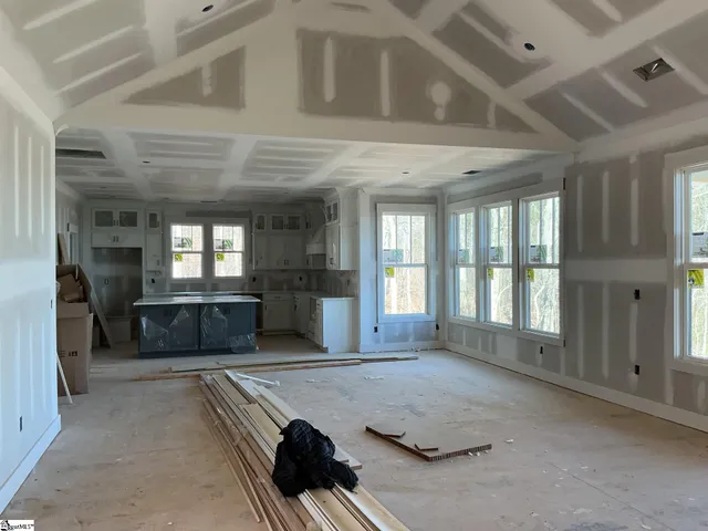 $1,500,000 | 811 Raven Road, Landrum, SC 29356