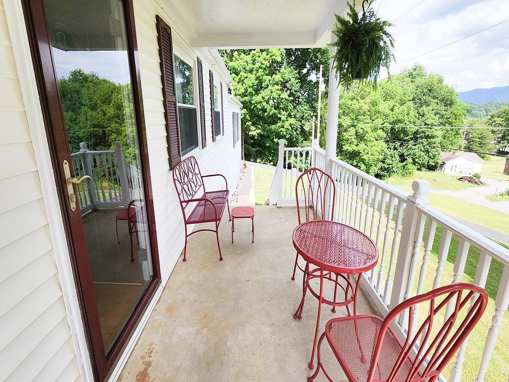 189 Patton Road North Tazewell, VA 24630 - Photo 14 of 63 Gallery Image 14