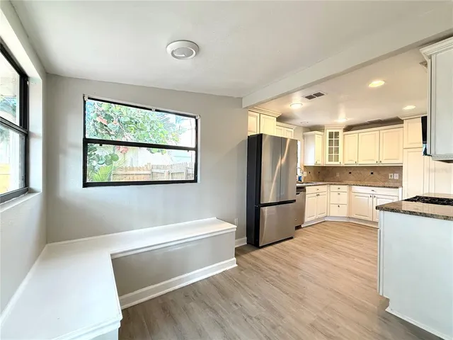 $2,100 | 5530 Crissman Drive North, St. Petersburg, FL 33714