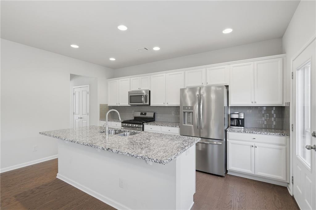 4125 Spring Ridge Drive Cumming, GA 30028 - Photo 9 of 46 Gallery Image 9