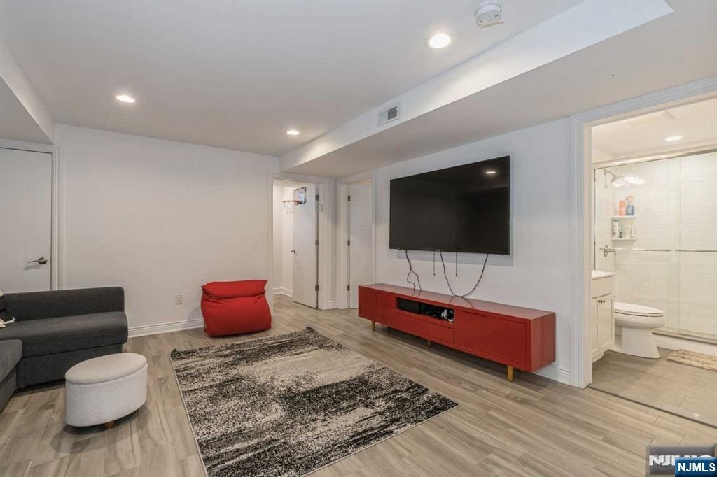179 5th Street Cresskill, NJ 07626 - Photo 35 of 49