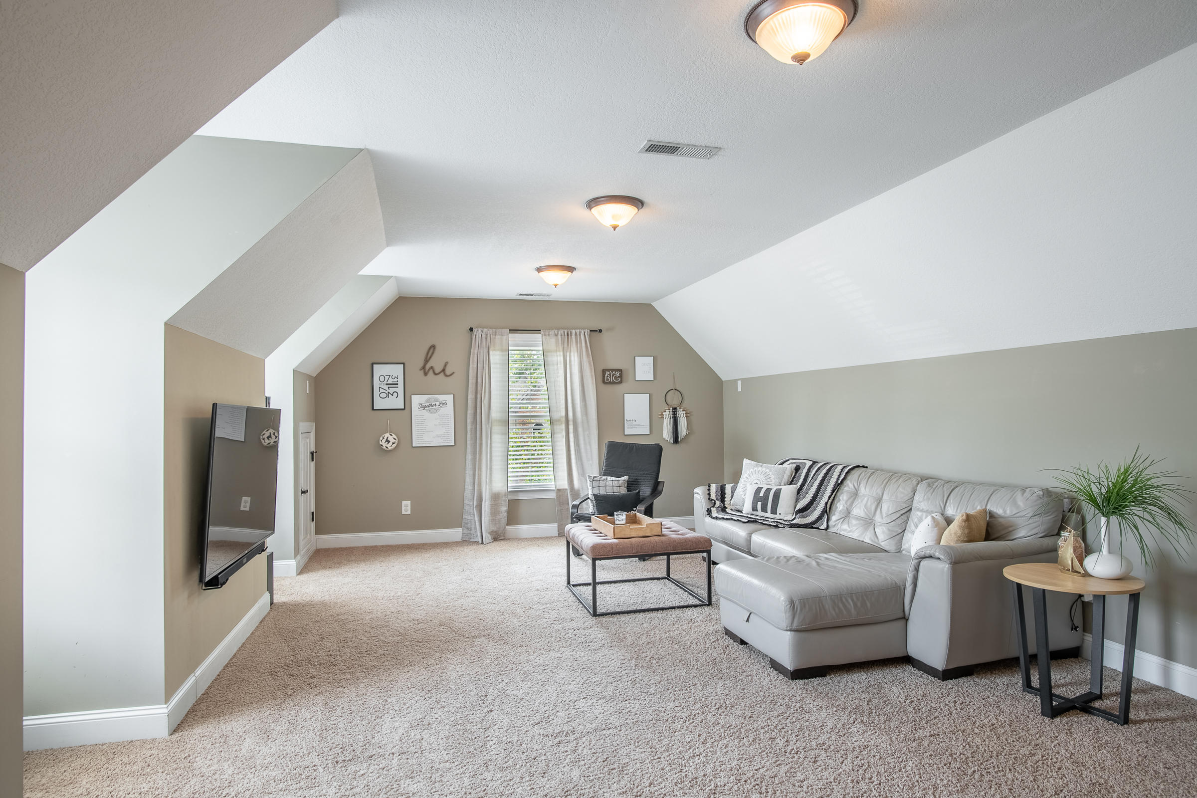 2954 Fernleaf Lane Chattanooga, TN 37421 - Photo 24 of 31 HUGE BONUS ROOM