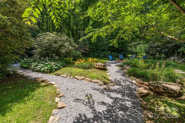 $735,000 | 477 Locust Drive, Maggie Valley, NC 28751