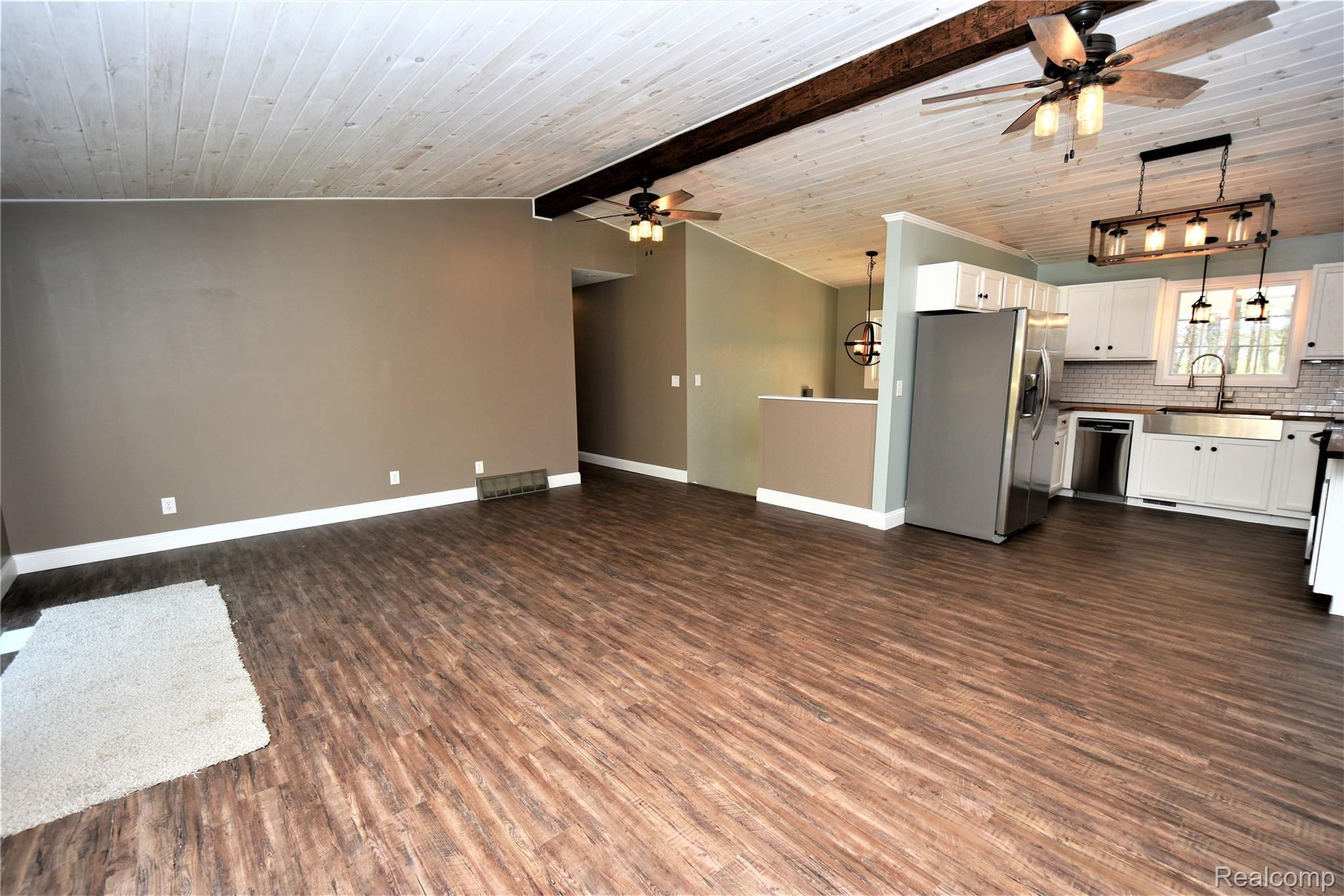 7857 Newberry Road Durand, MI 48429 - Photo 12 of 56 DSC_1970.JPG