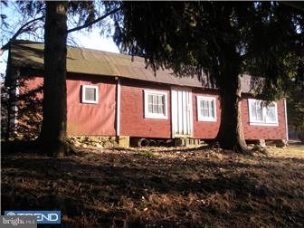 178 Five Points Road Mertztown, PA 19539 - Photo 4 of 7 Gallery Image 4