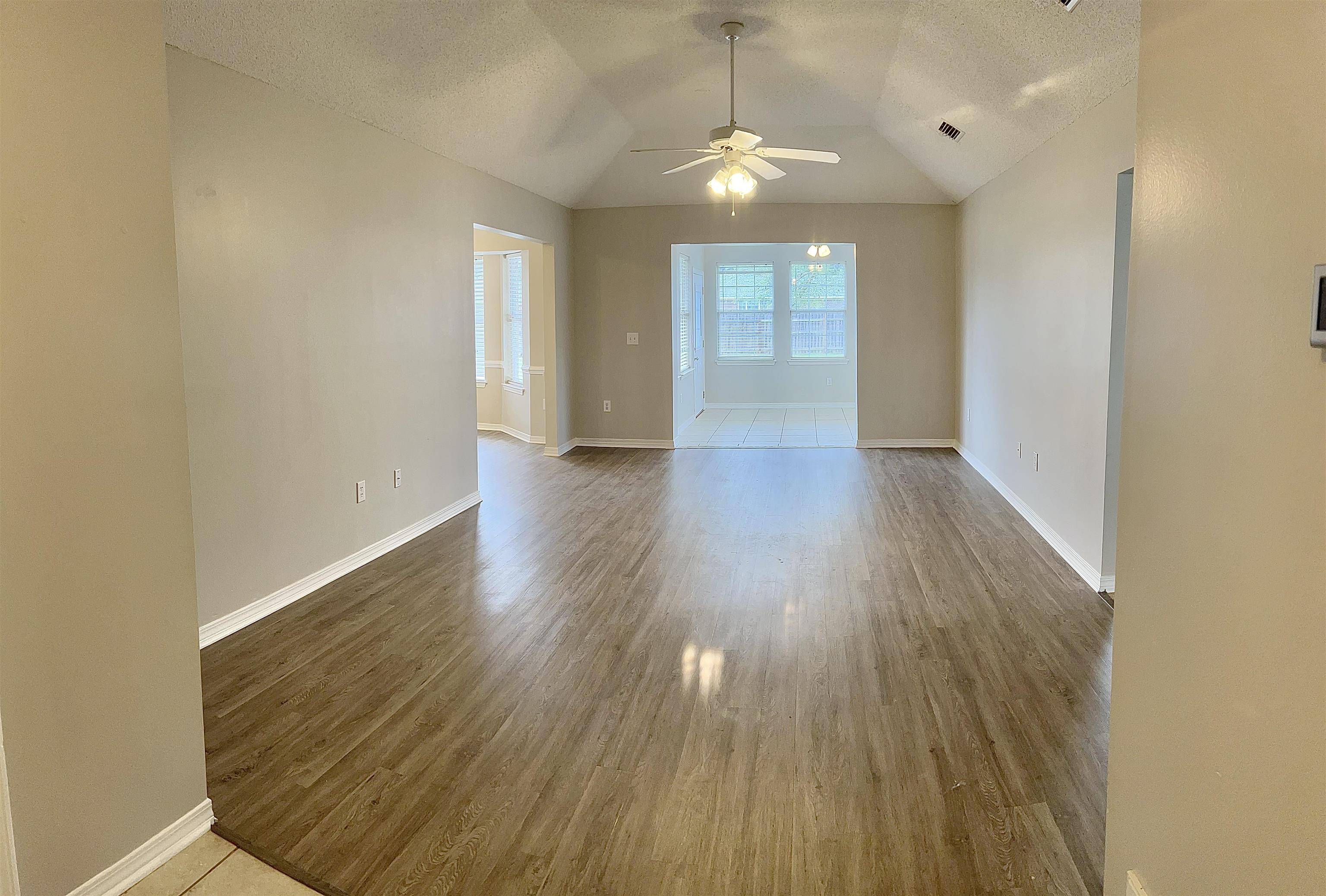 16255 Setter Circle Foley, AL 36535 - Photo 3 of 16