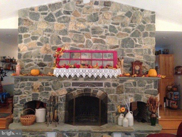 65 Sky View Road Elkton, MD 21921 - Photo 18 of 43 Add your own Seasonal Decor touches