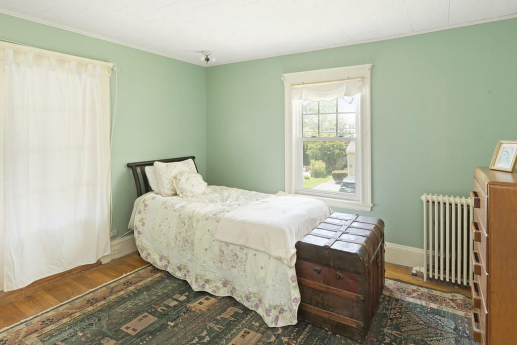 8 Preston Beach Road Marblehead, MA 01945 - Photo 17 of 23