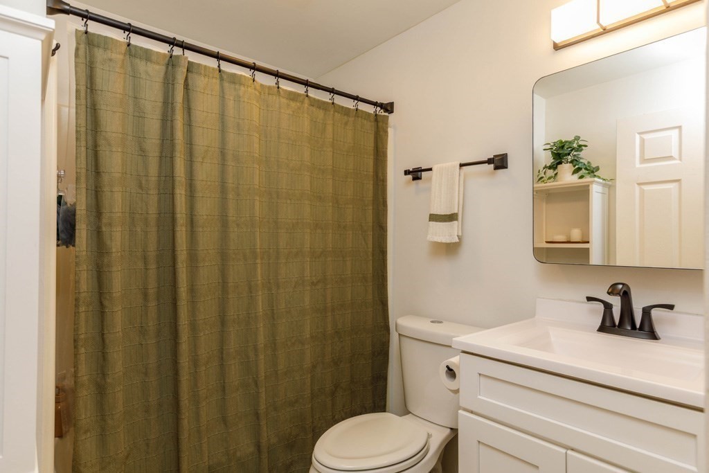 20 Abbey Road, Unit 101 Leominster, MA 01453 - Photo 6 of 12