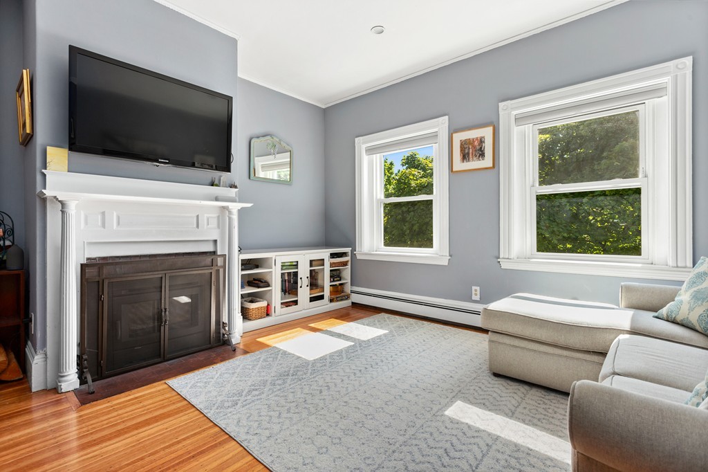41 Addington Road, Unit 3 Brookline, MA 02445 - Photo 2 of 16