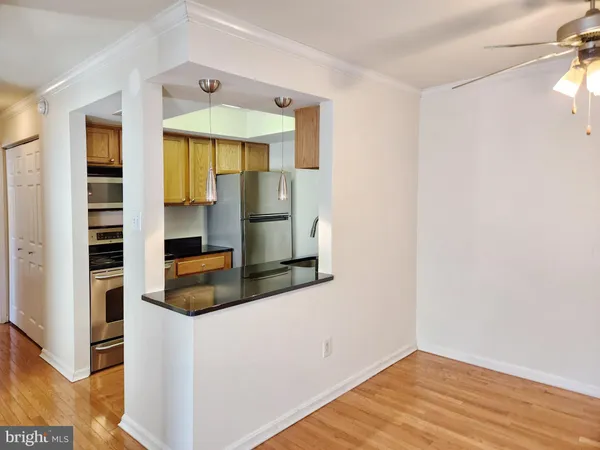 $2,000 | 14807 Rydell Road, Unit 201, Centreville, VA 20121