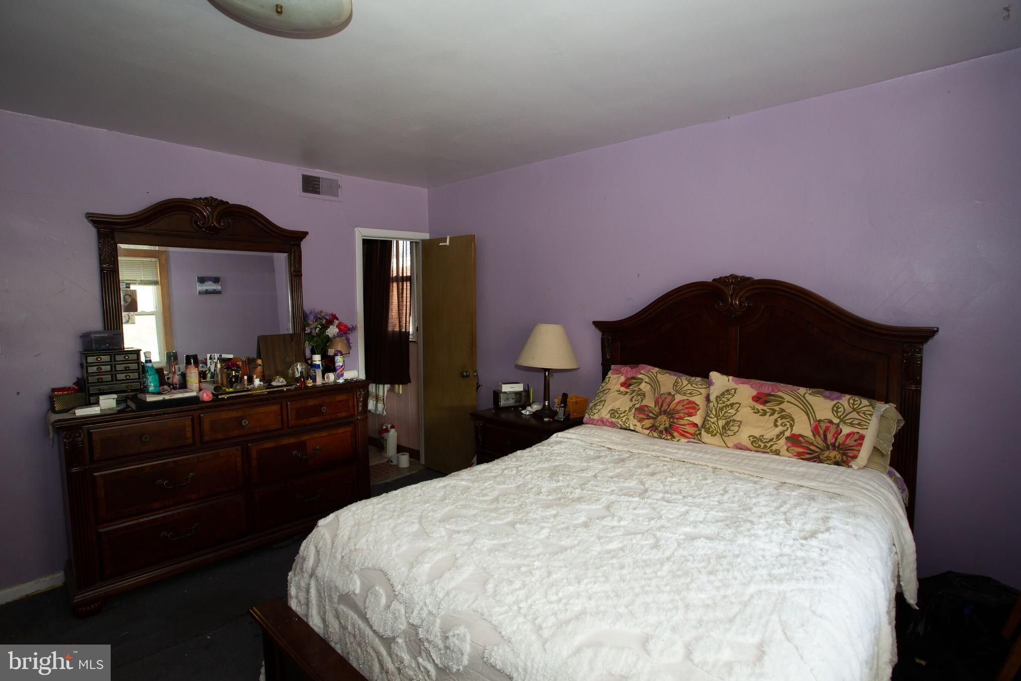 8205 Rugby Street Philadelphia, PA 19150 - Photo 13 of 21 Gallery Image 13