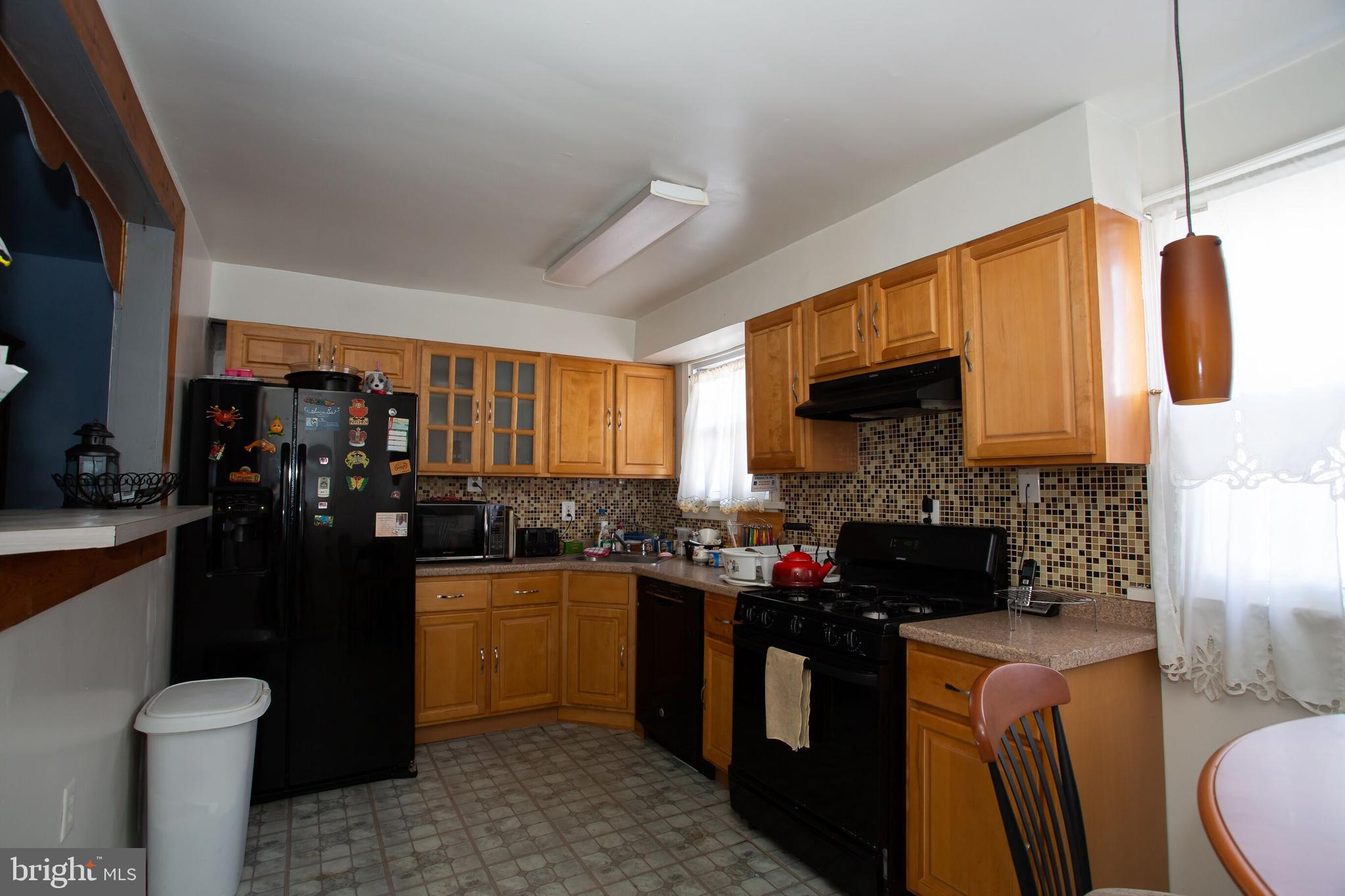 8205 Rugby Street Philadelphia, PA 19150 - Photo 7 of 21 Gallery Image 7