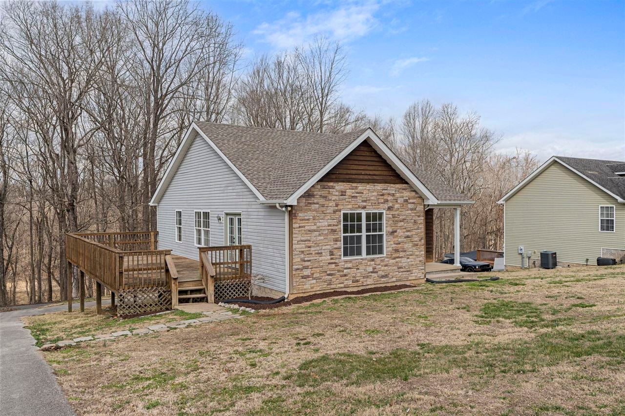 3663 Pea Ridge Road Scottsville, KY 42164 - Photo 3 of 30 Gallery Image 3