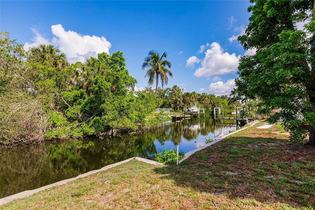 3129 Buttonwood Place Punta Gorda, FL 33950 - Photo 32 of 44