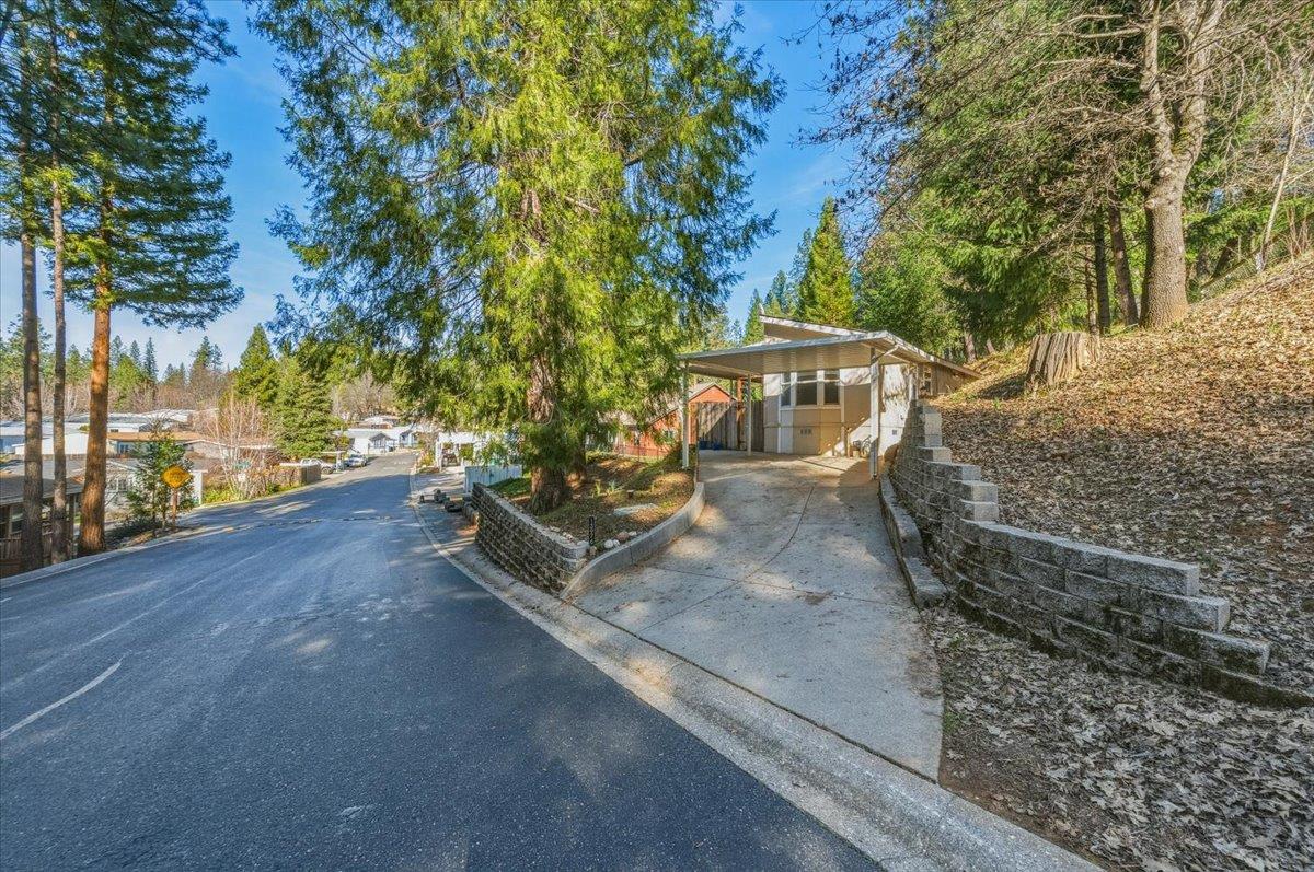 13976 Golden Star Road Grass Valley, CA 95949 - Photo 17 of 25
