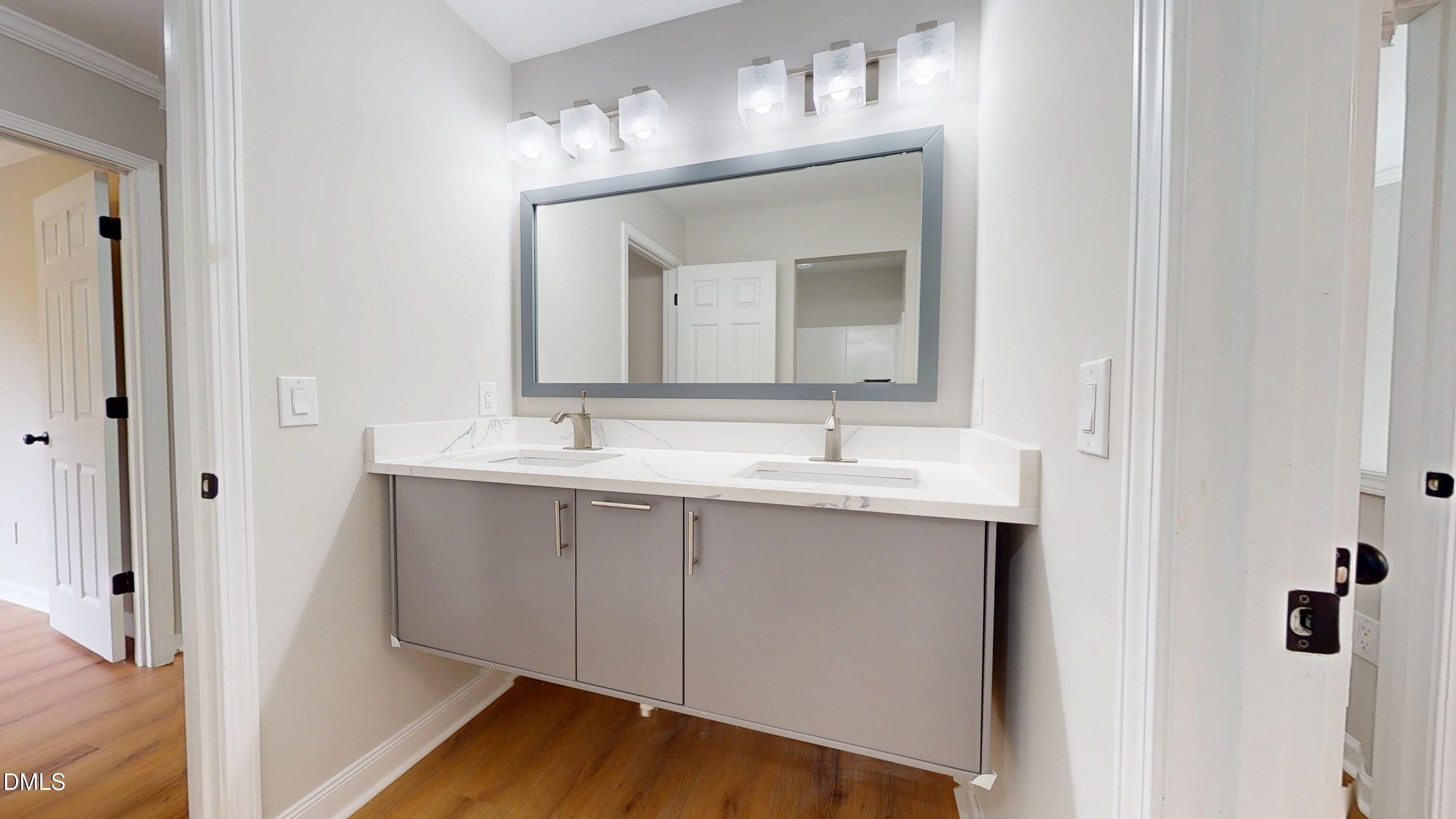 7705 Jackson Dane Drive Raleigh, NC 27613 - Photo 43 of 57 09162025_231639