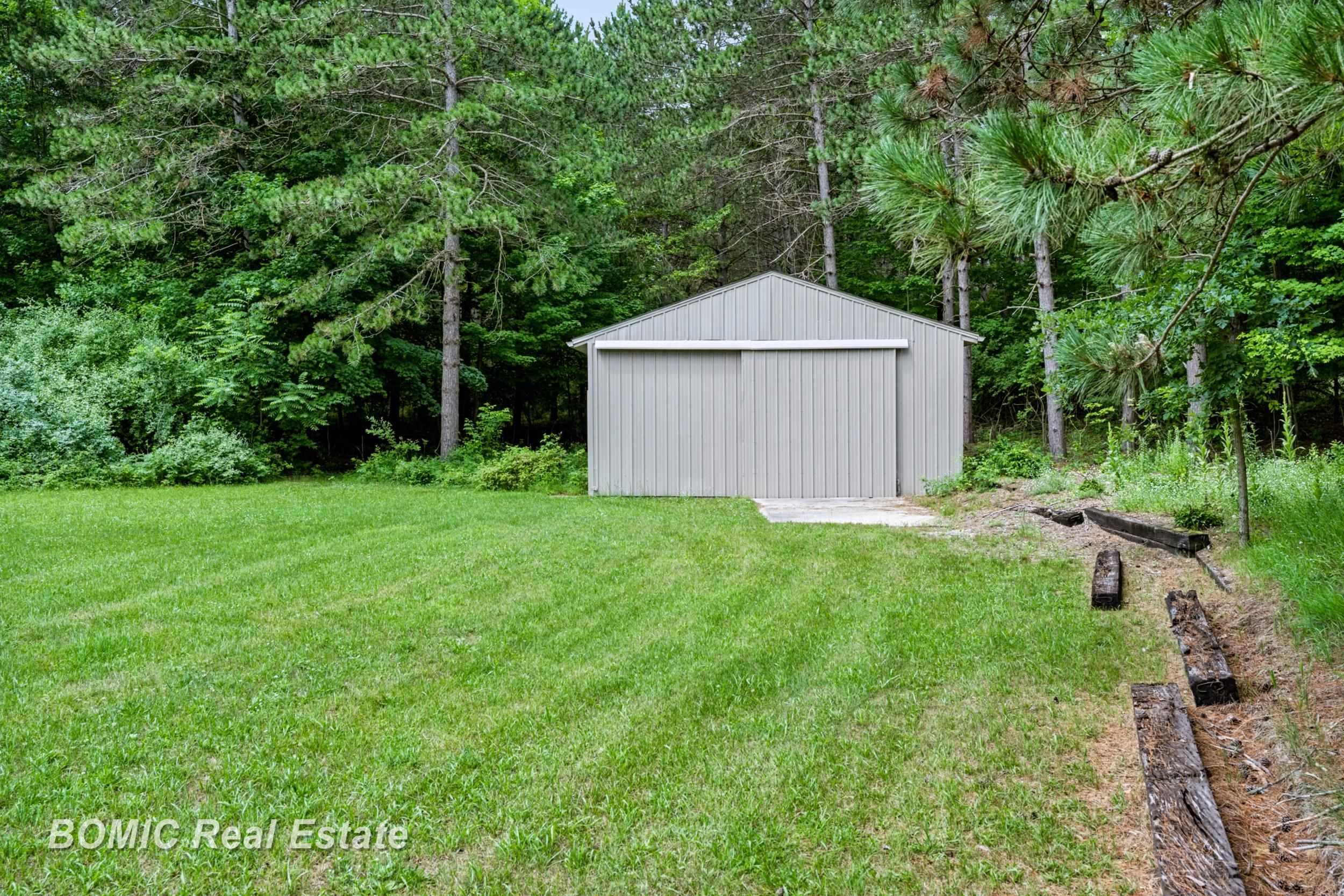2435 East Dayton Road Caro, MI 48723 - Photo 40 of 50