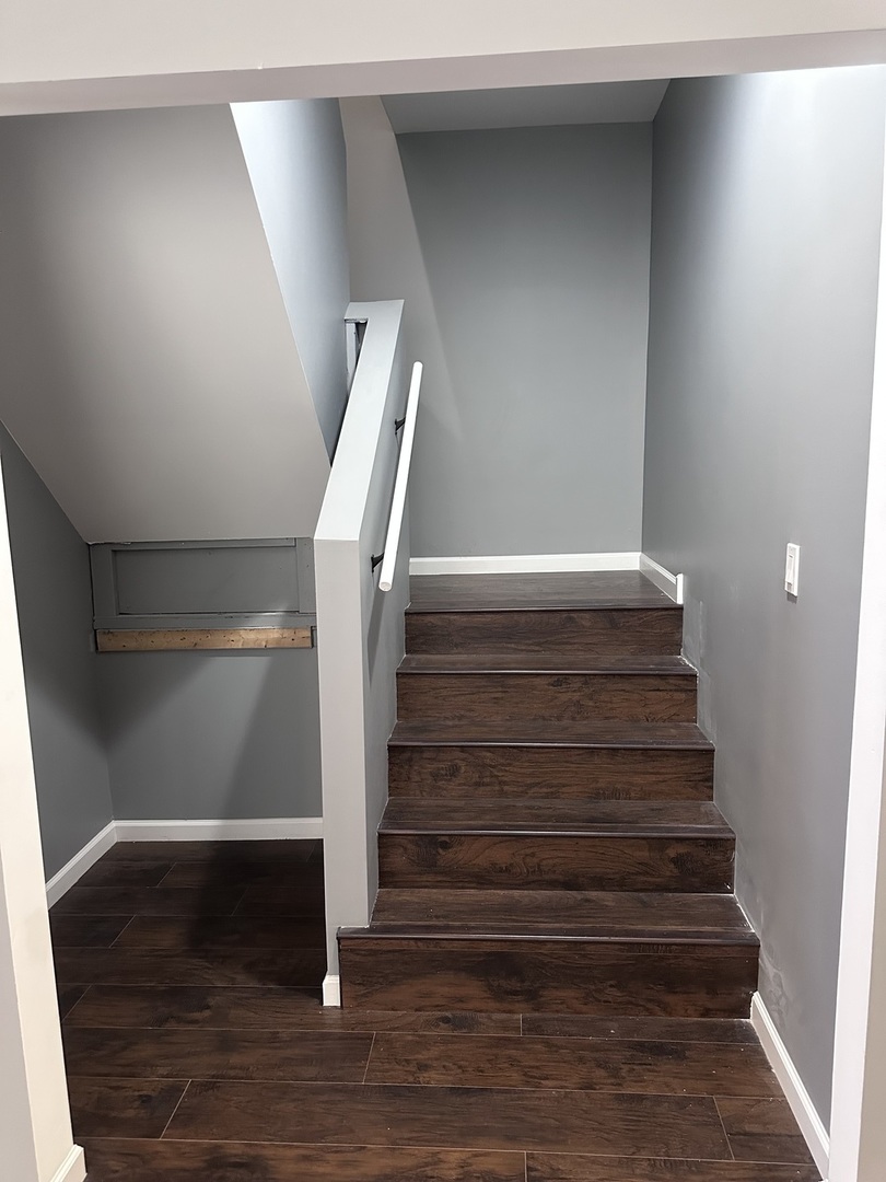 6715 South Sangamon Street Chicago, IL 60621 - Photo 18 of 43 a view of entryway