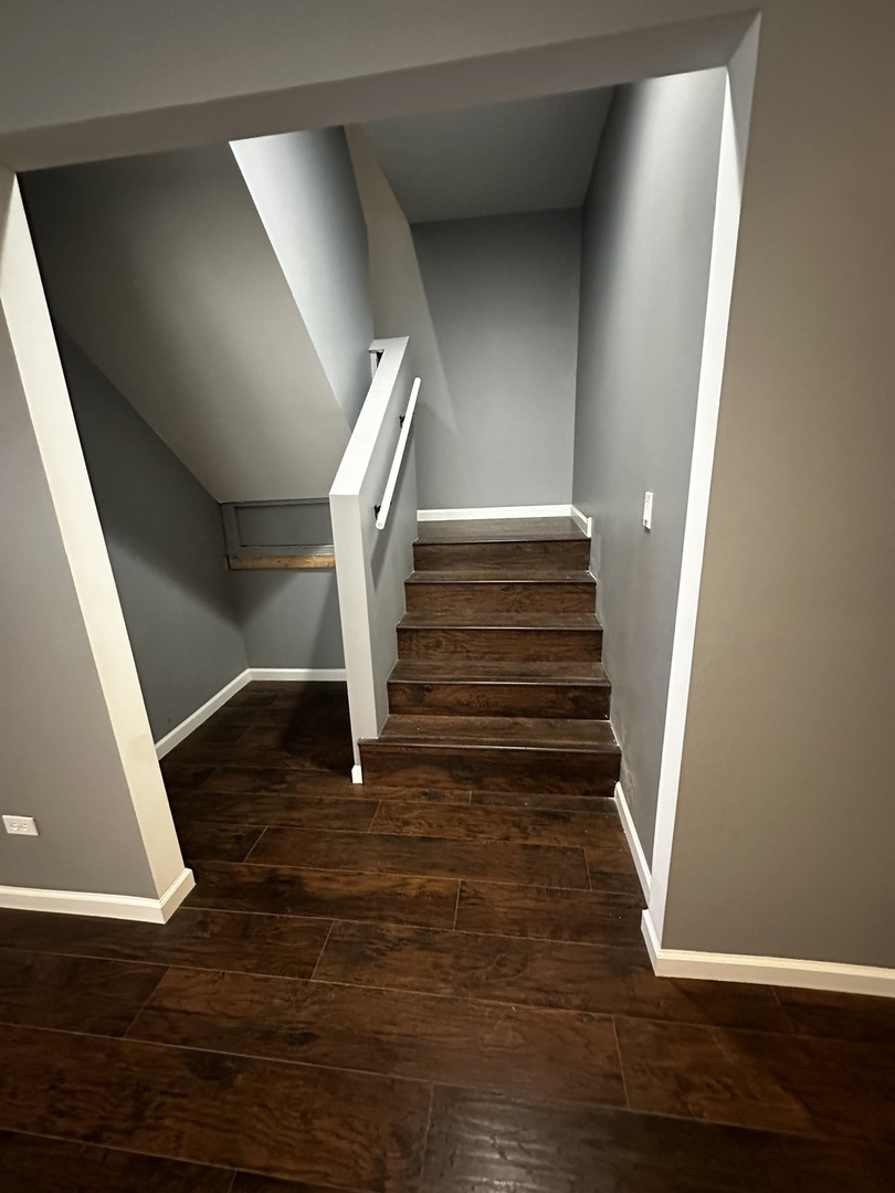 6715 South Sangamon Street Chicago, IL 60621 - Photo 19 of 43 a view of entryway