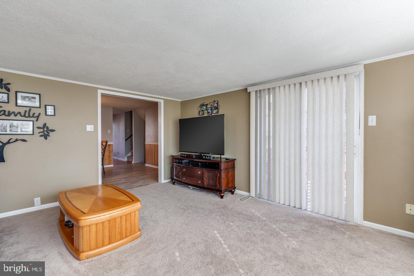 31 Ranoldo Terrace Cherry Hill, NJ 08034 - Photo 13 of 31 Family Room