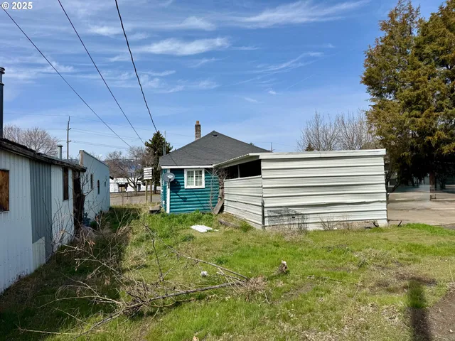 $199,900 | 1906 Island Avenue, La Grande, OR 97850