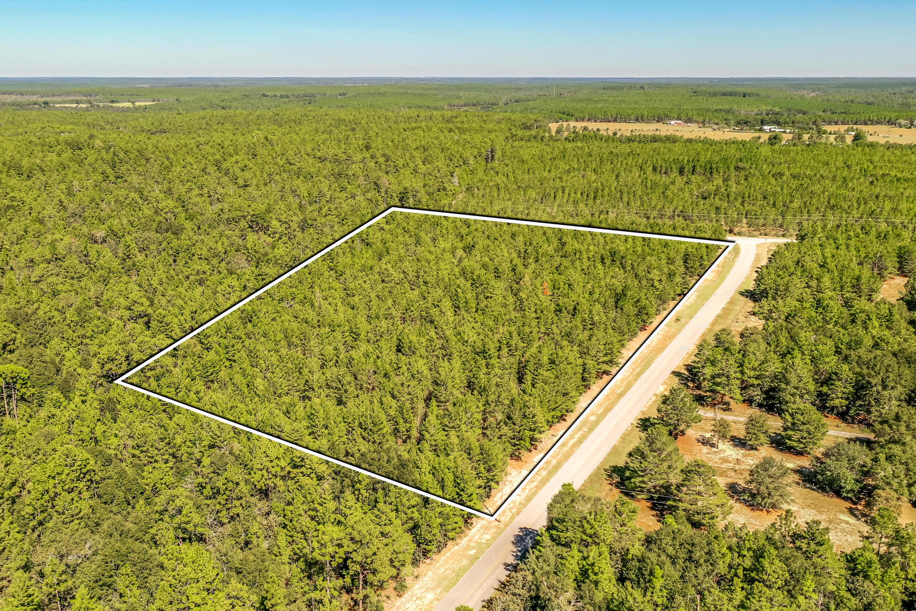 8-acres Crowder Chapel Road Crestview, FL 32539 - Photo 11 of 27 a view of an ocean from a balcony
