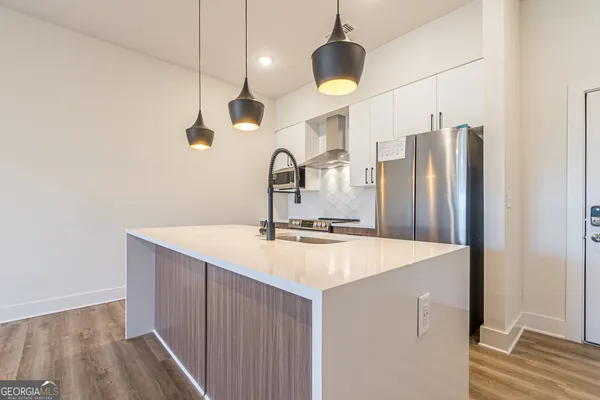 $1,950 | 112 Rogers Street Northeast, Unit 601, Atlanta, GA 30317
