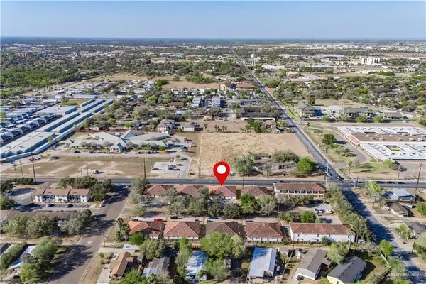 $750 | 604 Buena Vista Drive, Unit E, Weslaco, TX 78596